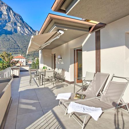 Antares150M From The Lake - Happy Rentals Riva del Garda Buitenkant foto
